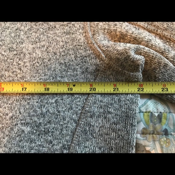 Eddie Bauer  Half-Zip Fleece Pullover - Picture 4 of 6